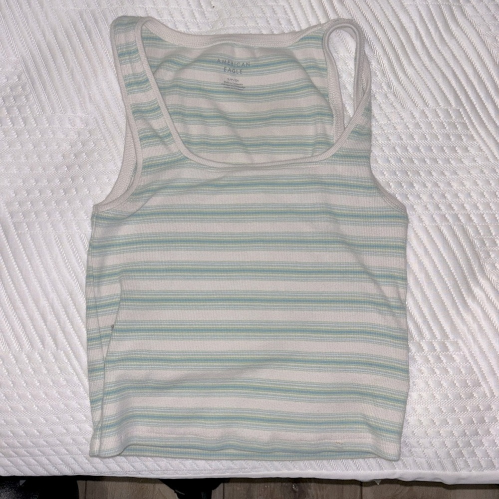 american eagle tank top